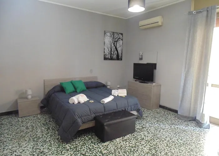 Parthenope Alojamento de Acomodação e Pequeno-almoço 3*