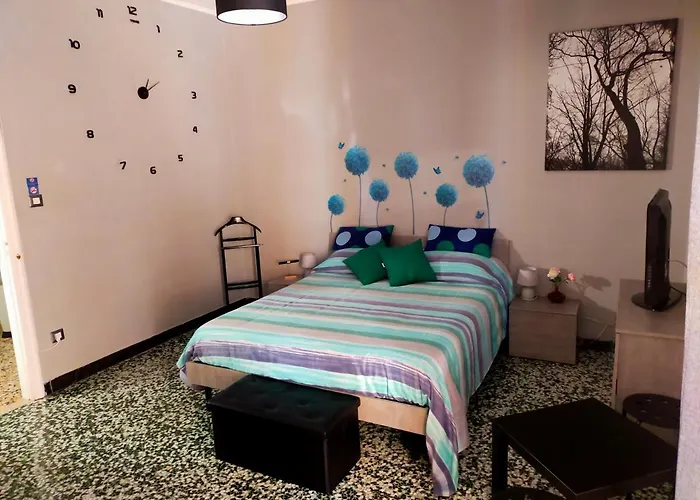 Alojamento de Acomodação e Pequeno-almoço Parthenope 3*